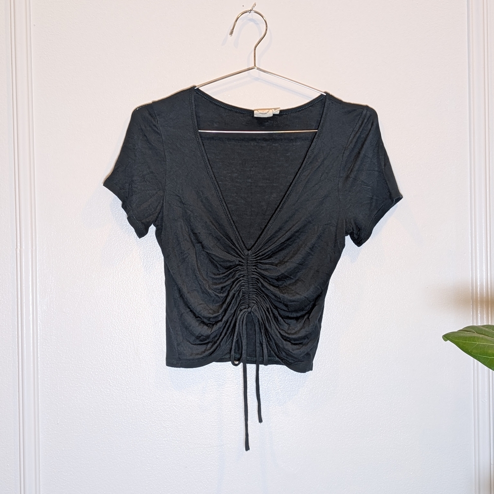 Chic Black Ruched V-Neck Blouse‎